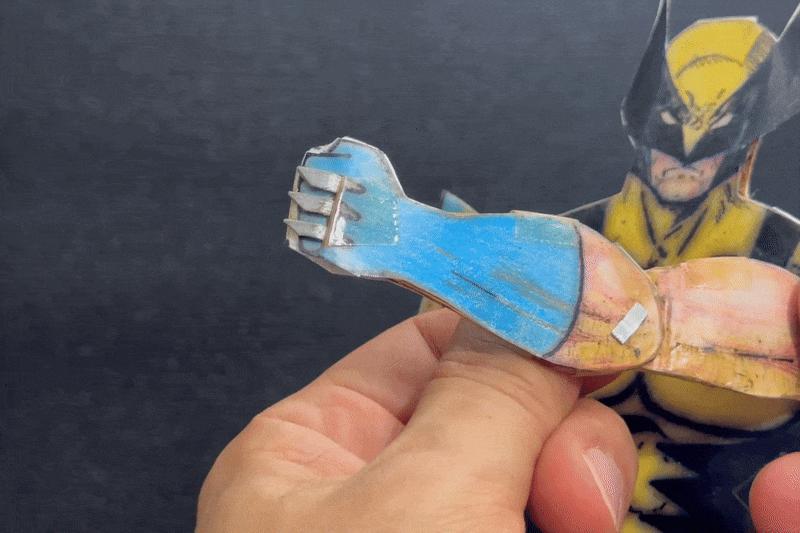 Wolverine Claws Slide Out